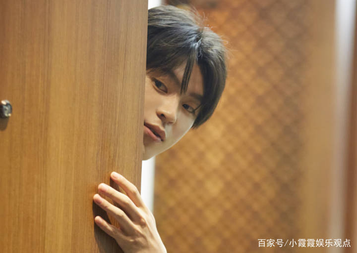 发消息|隔壁老樊并非不爱李莎旻子，他会哄女友睡觉，还为了她去找过王源