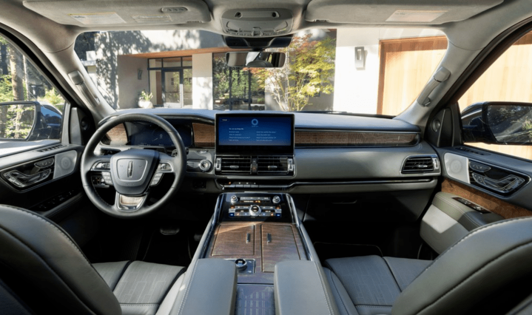 外形更大气新款领航员官图发布