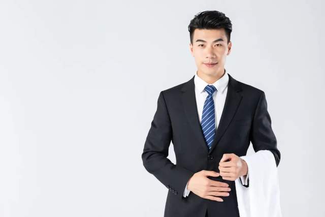 2021年酒店礼仪培训最新最全版