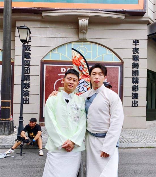 栾云平|德云社封箱于谦合作栾云平烧饼，儿徒碰瓷爱徒，砸挂捧哏犯众怒