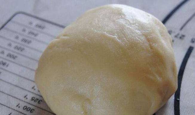 做法|入秋后，多给孩子吃这道零食，香酥可口，外酥里软，孩子超爱吃