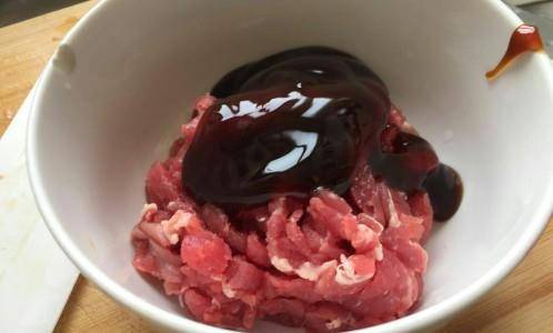 牛肉丝搭配什么素菜 16ec808538aa46b081342ce40738c4fe.jpeg