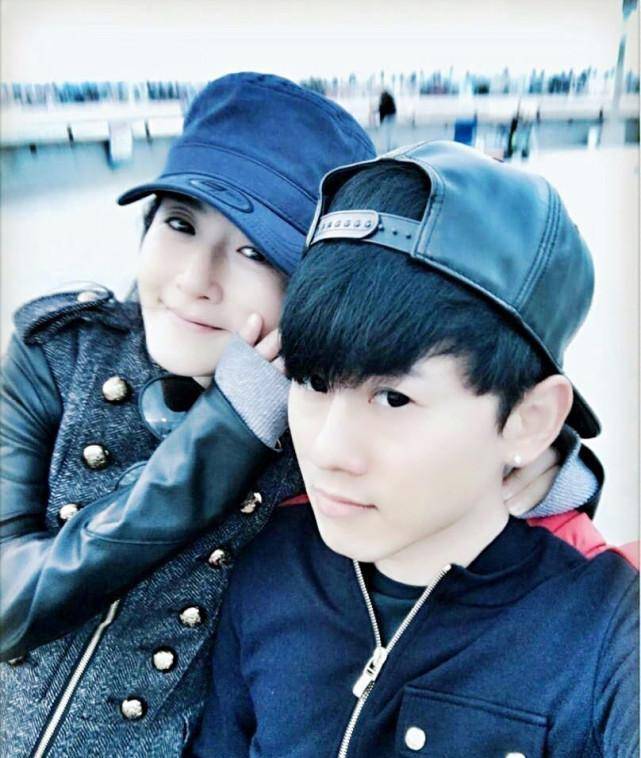 小孩|谢娜高调宣布复出，产后恢复不太理想，对二胎小孩只字不提