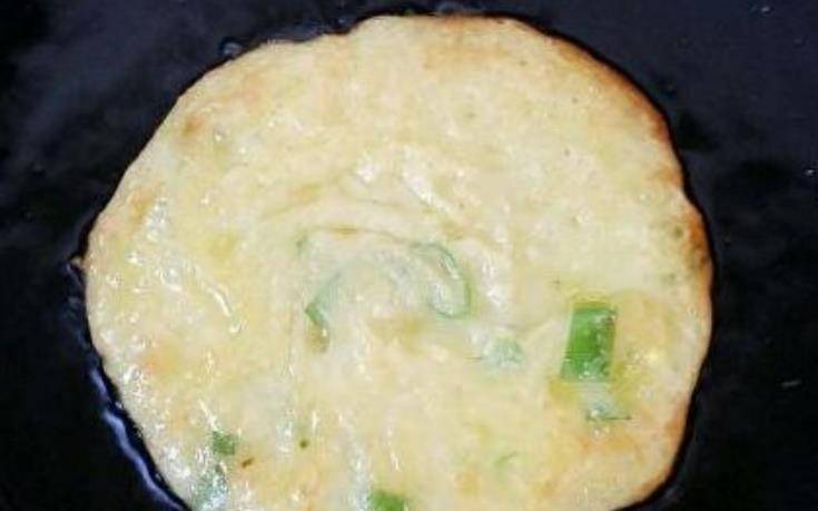 进行|土豆也能做主食，煎一煎，外酥里嫩，软糯香甜，正好给孩子当早餐