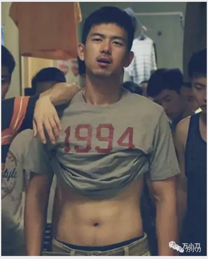 原创雅痞小生李现爆红记