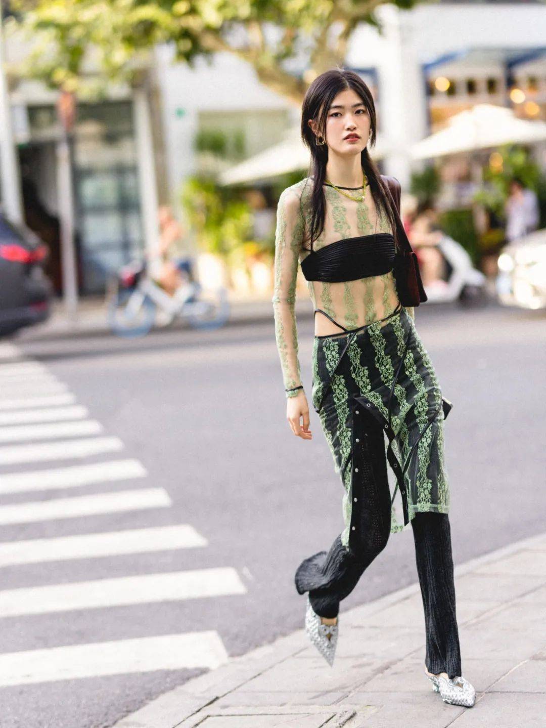 五原|夏末的清凉装扮，街头姑娘们的穿法也太多了吧