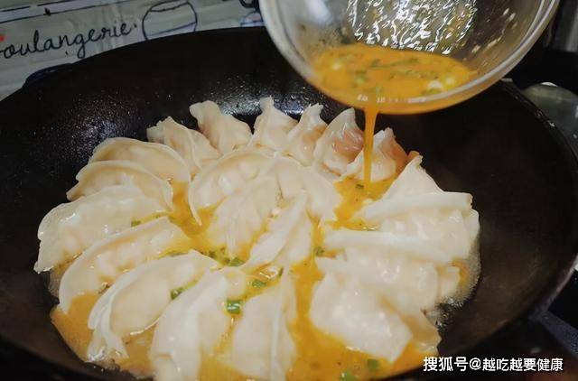 葱花|家有学生,早餐不将就,这3种懒人早餐,十分钟上桌,营养又解馋