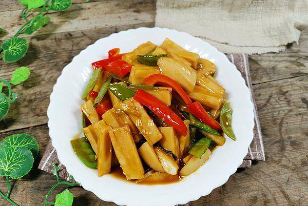 糯藕炒着吃 5be2ab5f7bf44d148a33b71fae7e319a.jpeg