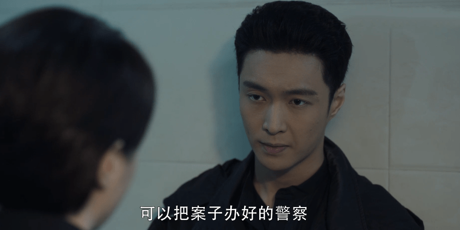 孙兴|扫黑风暴：胡笑伟尽显人精本色，三言两语便转移话题，全身而退！