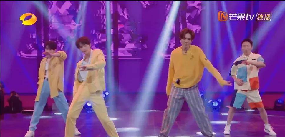 张真|收视第一，芒果台这档新综艺，凭什么一夜之间成为“收视王牌”？