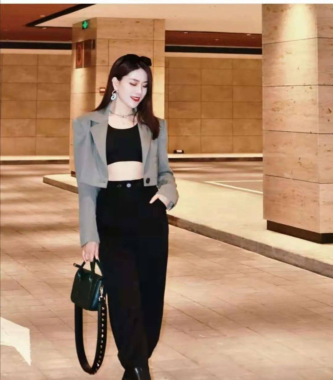 棕色|2021早秋一般穿什么衣服好看