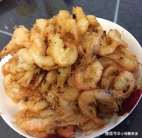 做法|还在爆炒青虾?教你个新花样,颜值口感双高,让你刷遍朋友圈