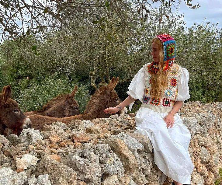 什么|下周穿什么｜刘雯的背心，我穿也能这么好看？