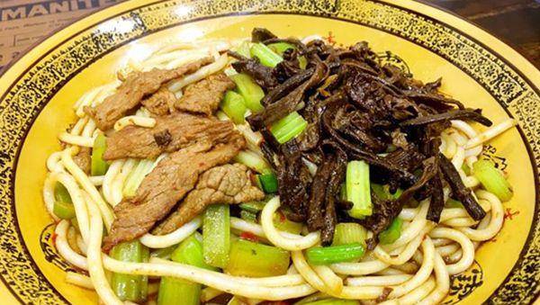 熟米粉是什么做的 df5124095f98489b992e716e6095ecae.jpeg