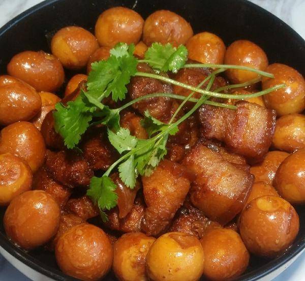 葱花|鹌鹑蛋烧肉,香死了,好吃开胃,秒变家常下饭菜