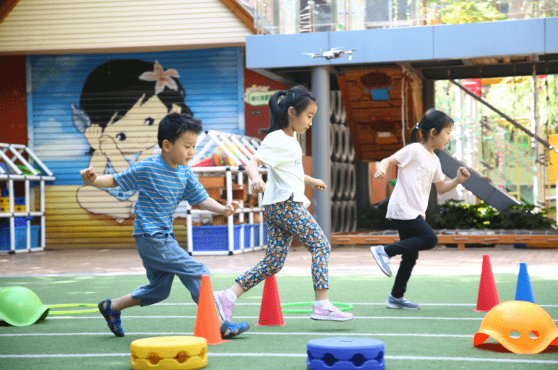 什么|家长呼吁关闭私立幼儿园，是否矫枉过正？教育部的回应来了