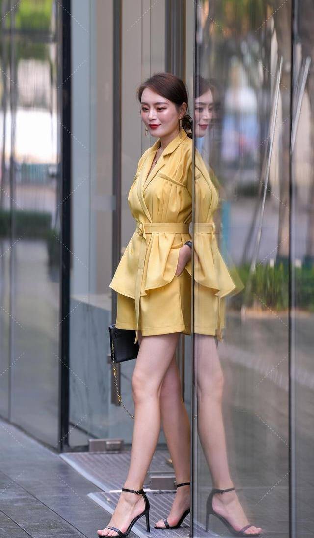 整体|底裤体现了时尚品味，整体感觉简洁精致