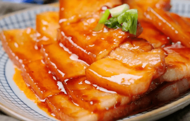 水平|48岁女子降糖半年，血糖从12.8降到4.8，她是怎么做到的？