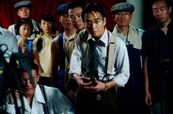 问鼎|“酒剑仙”谢君豪，曾赢过张国荣问鼎影帝，如今却只能给鲜肉作配