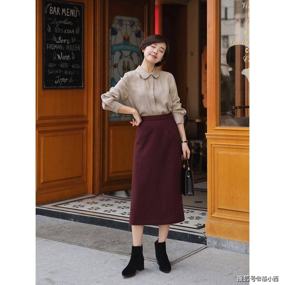 设计|早秋,会穿“A字裙”的女人更自信,照着穿充满女人味赚足回头率