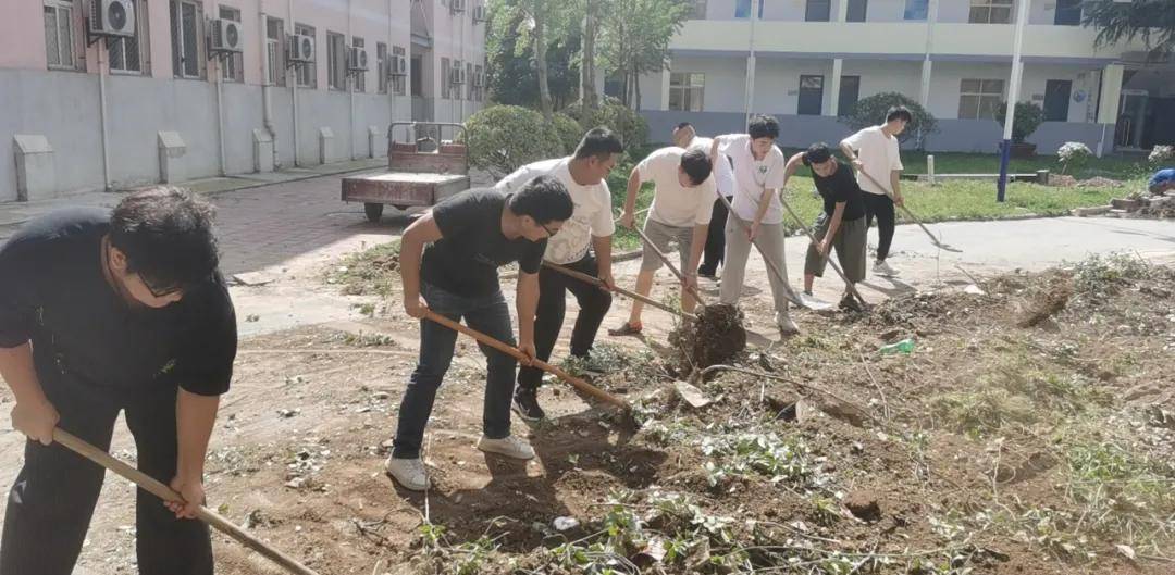 招生|陕西旅游烹饪职业学院暑期工作人员：不忘初心使命 坚守工作岗位