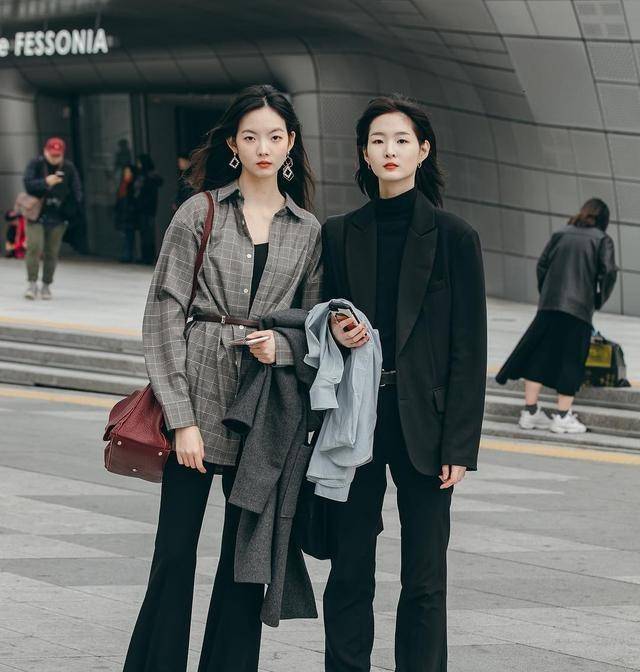 短裙|入秋后穿“西装”，这几个“穿搭雷区”尽量避开，哪怕你身材再好