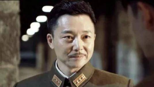 井浦新三宅弘城报 敦刻尔克 内地上李秀赫映两日票房破亿 张翰新戏 泰犇资讯