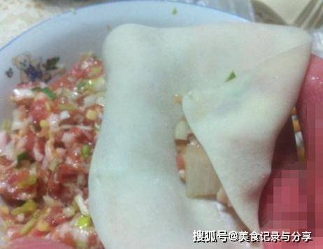 虾皮|家人的早餐，亲手做更放心，有菜有肉有汤，孩子一口一个吃不够