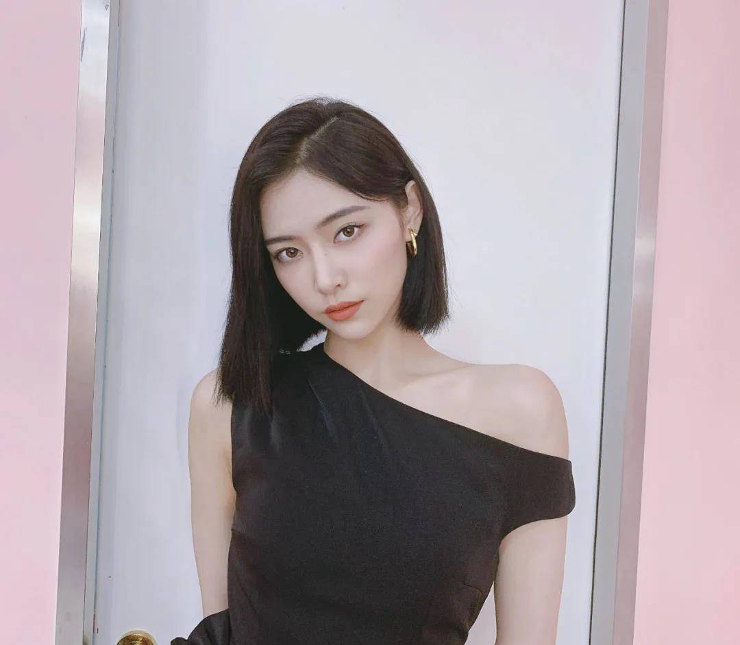 发型|短发真不能乱剪！连貌美女明星都常翻车，有人好看有人被疯狂吐槽