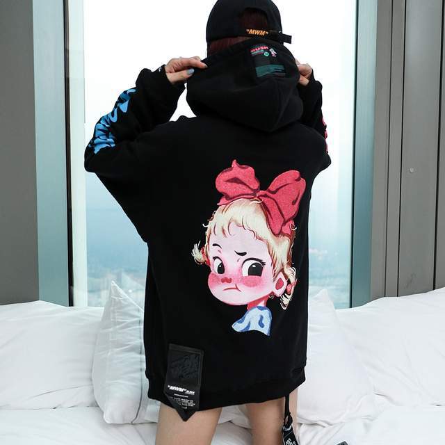 四季|求问！可以把队友卖了买新衣吗？