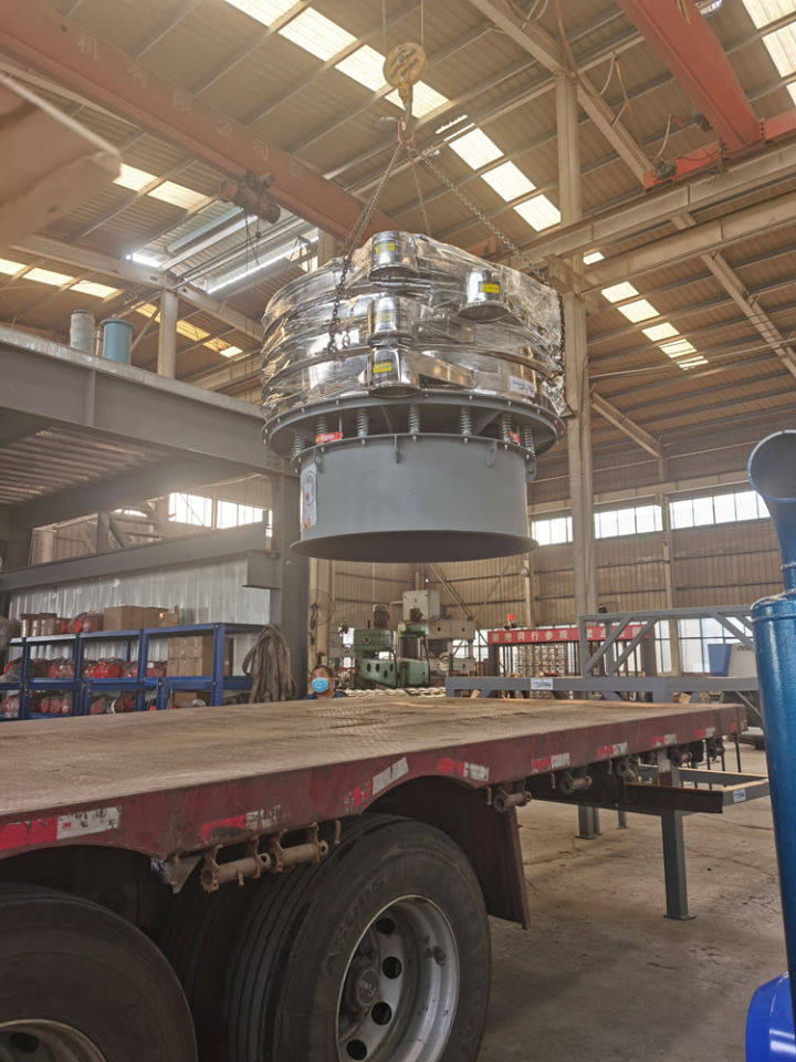 三次元旋振筛(河南永晟厂家生产)-发货现场