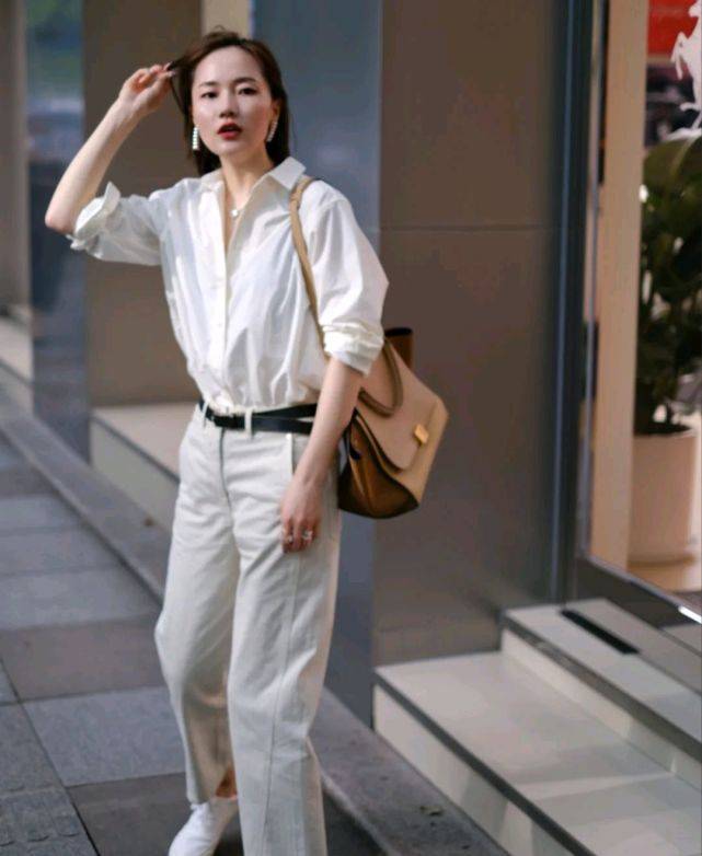服装|入秋了，穿什么才好看呢？