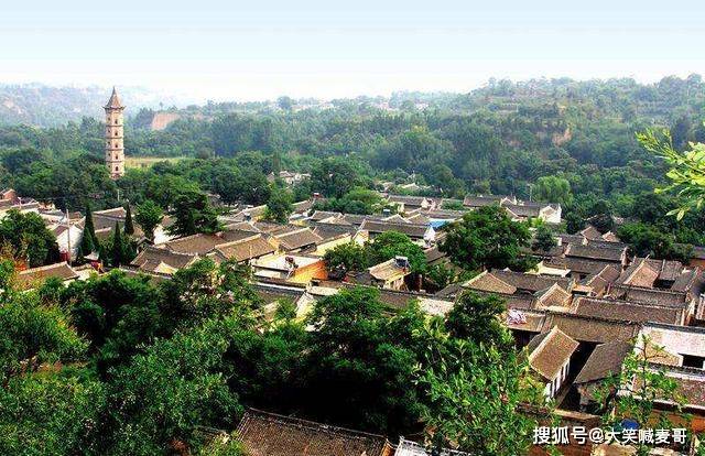 陕西保存最完整的古村落，有123座四合院，还有哨门炮台防土匪