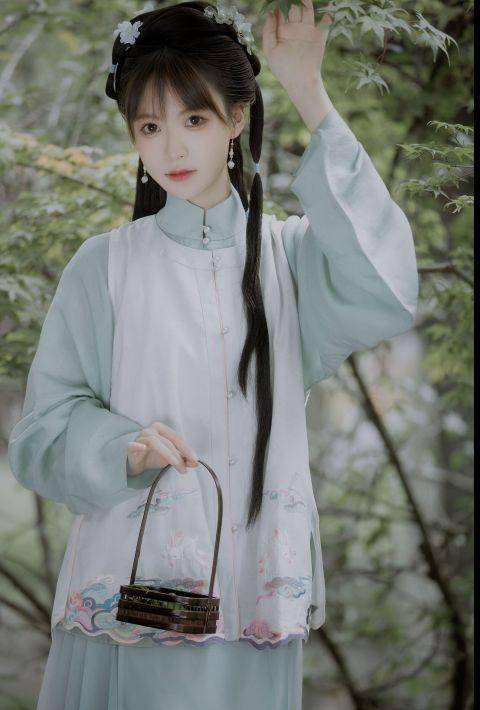 新手|被“汉服”美到了，温柔又高级，出游、约会、拍照都适合穿