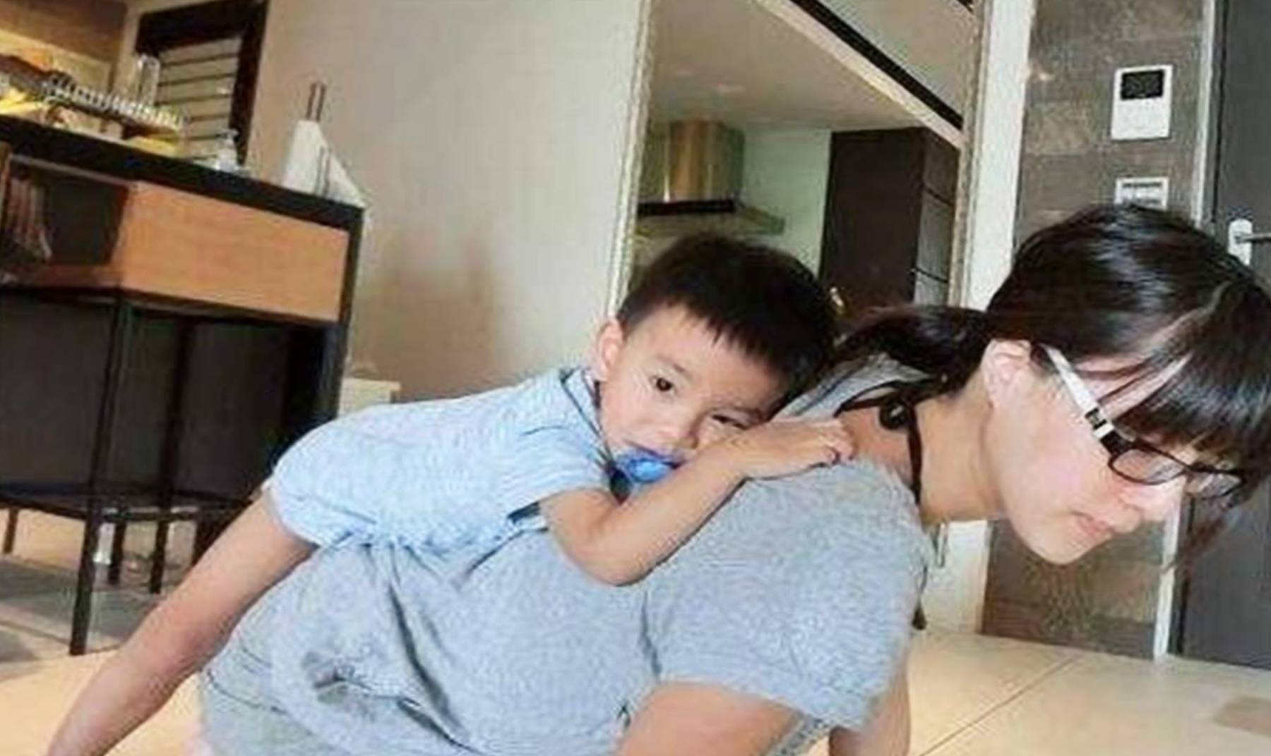 职场|孩子都上幼儿园了，你为啥还“赖”在家里不上班？宝妈有苦难言