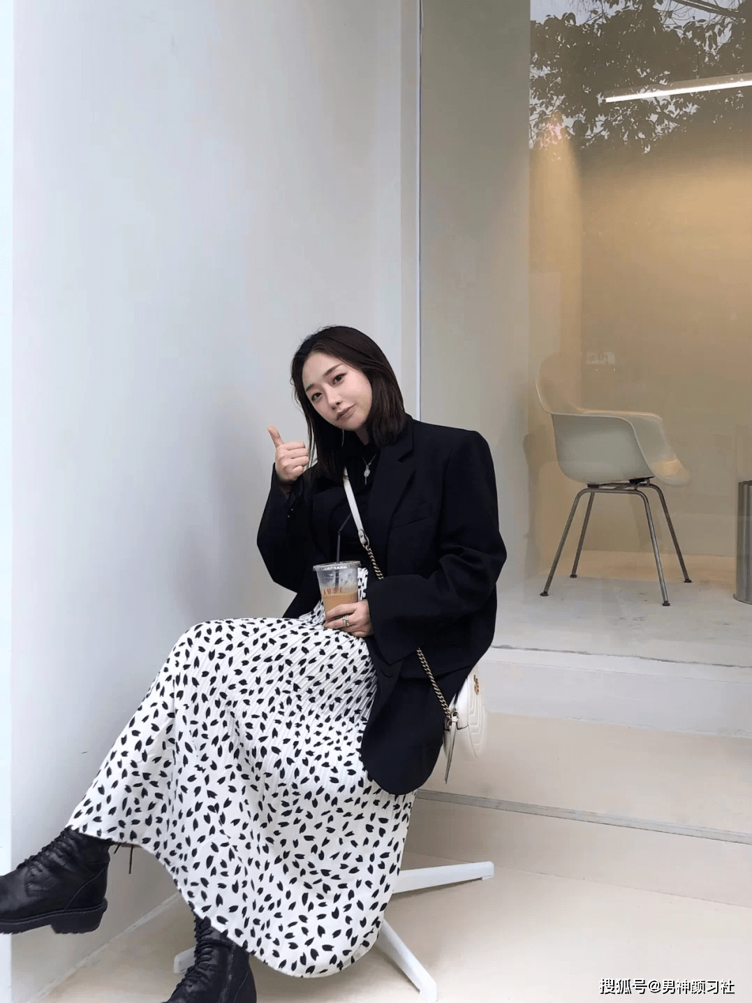 真人|宋妍霏杨幂真人示范！别让马丁靴破坏了短裙和短裤的美感