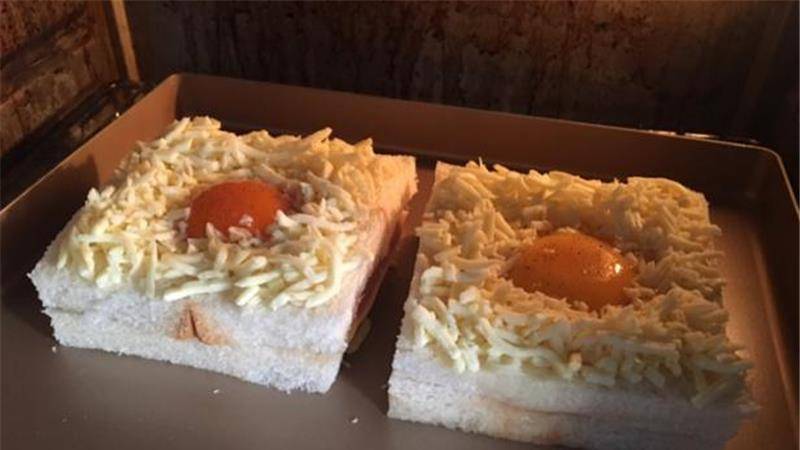 做法|早餐吃饱精神好,孩子最爱吐司这样做,软嫩香浓,营养又美味