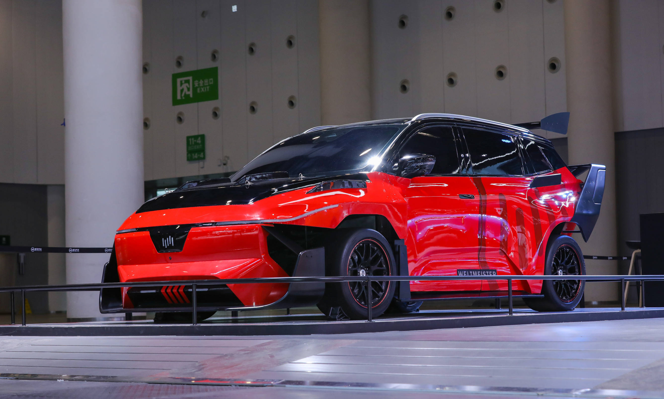 2021成都车展:全新威马W6 ACE极智版与威马EX5 惊艳亮相_搜狐汽车_搜狐网