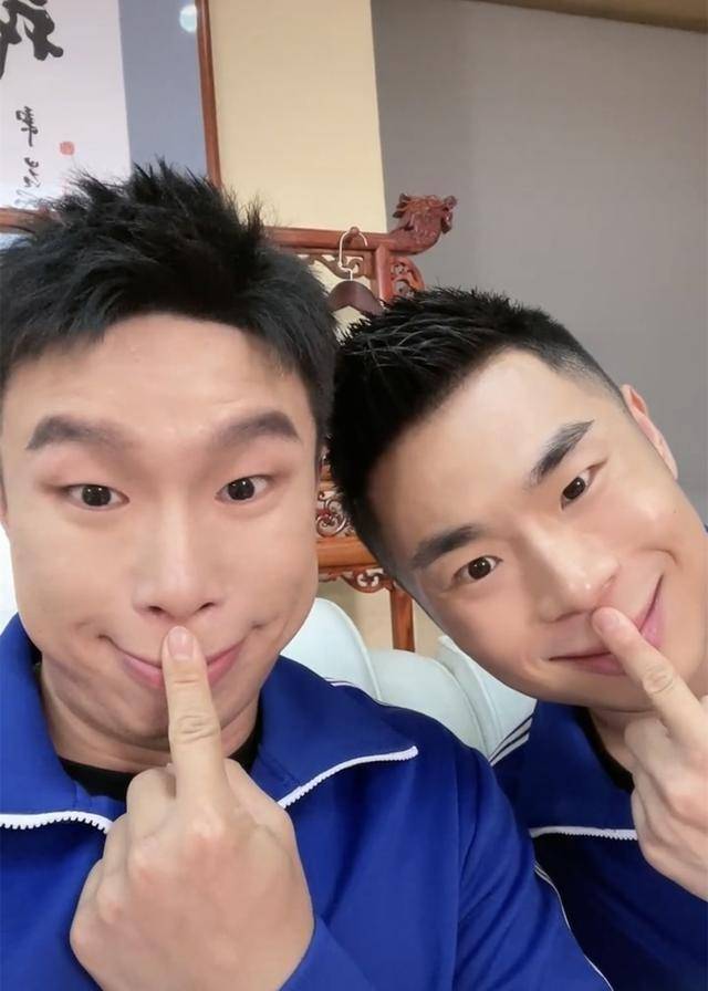 信用卡|德云社张九南晒账单，称录团综搭进去不少钱，却被网友戏称投资人