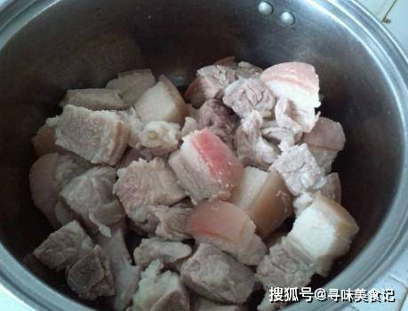 40febcab58cf4b46996666d6f0c26fa7.jpeg