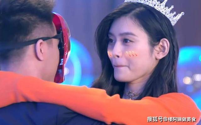 何猷君|刚生完孩子又曝疑似二胎，奚梦瑶嫁入豪门容易吗？