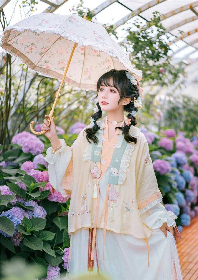 发型|汉服也可以超可爱！这样搭配又嗲又仙，少女感爆棚