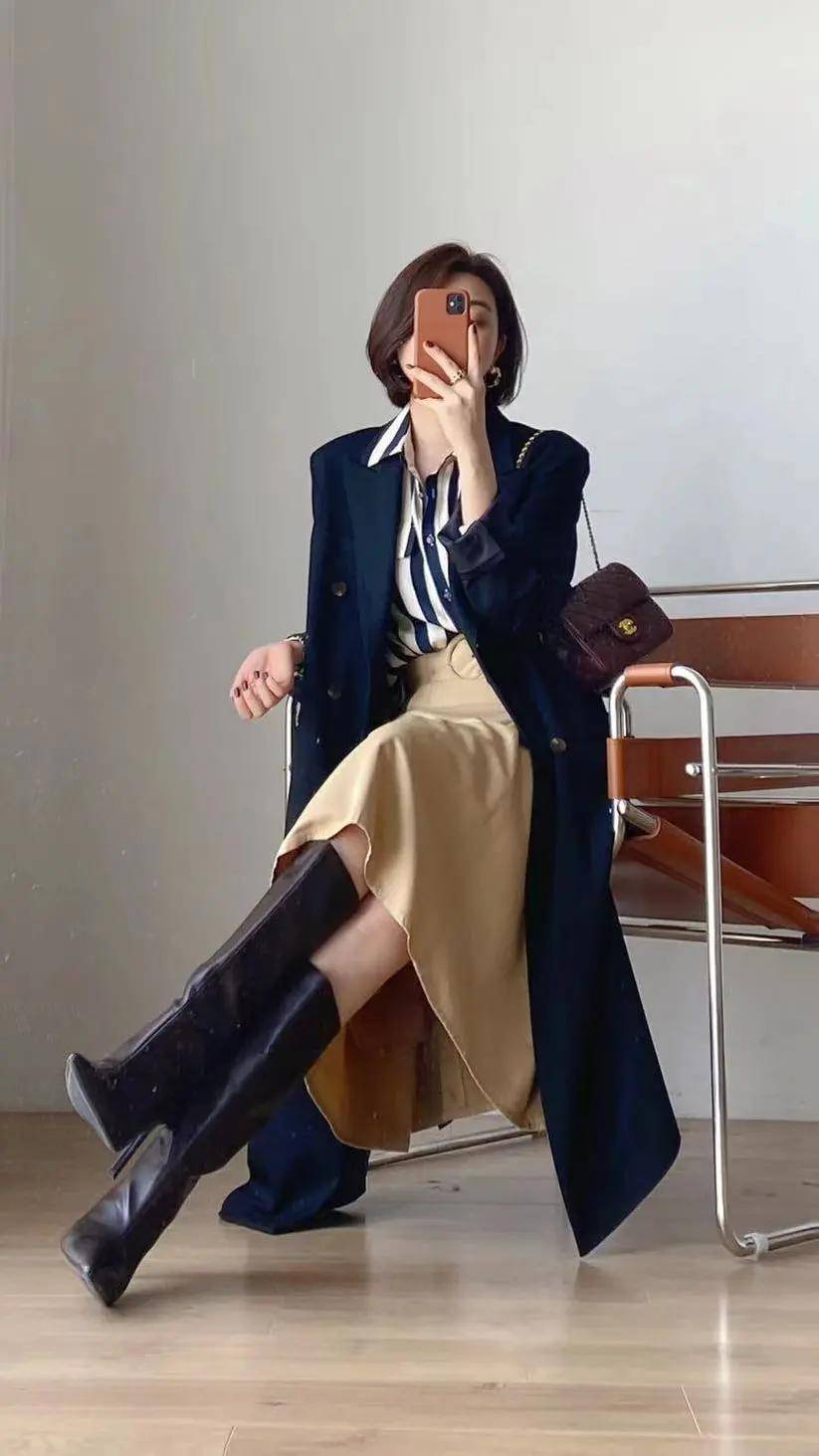 棕色|入卡 素人变女神,试试这7套绝美秋装!