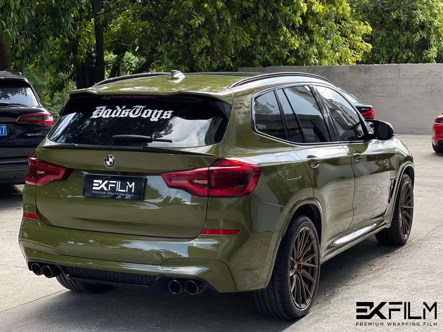 宝马x3汽车贴膜ekfilm-ek改色膜pet战斗绿