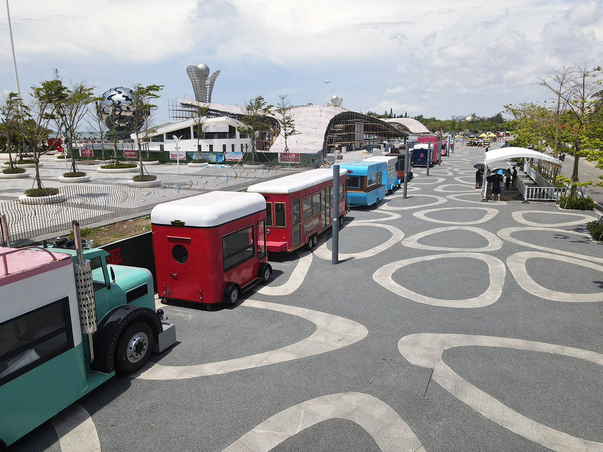 北海银滩景区30台网红车商铺已经到位！有望9月20日开业