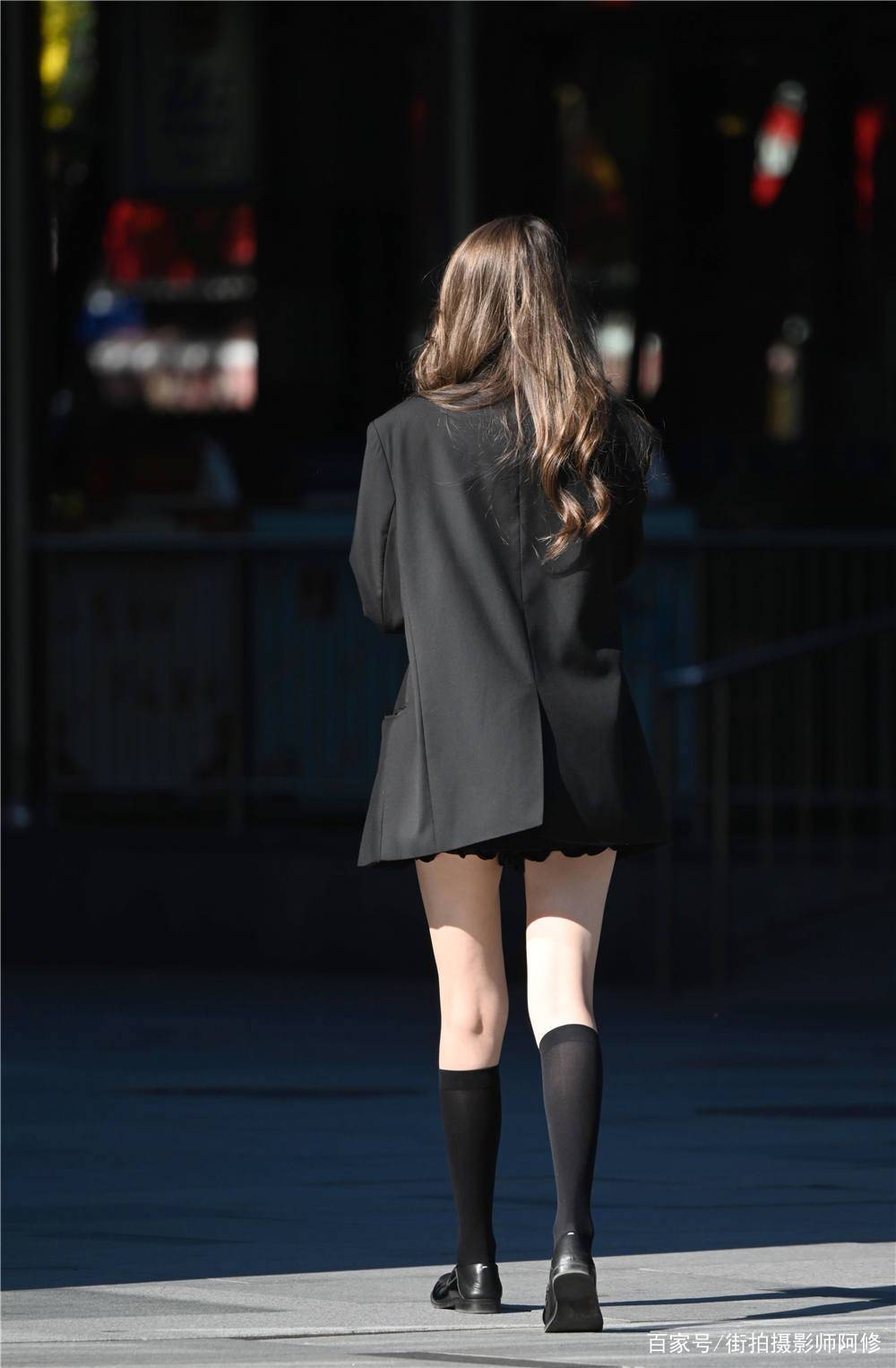 显得|高筒袜搭配,今年很流行,减龄的效果也非常好