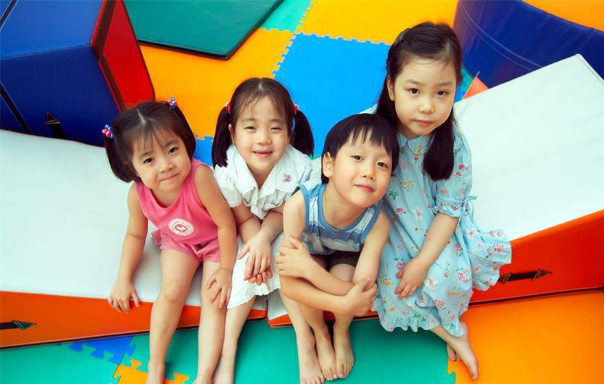 因为|孩子幼儿园如何选？公立还是私立好？看看过来人如何说