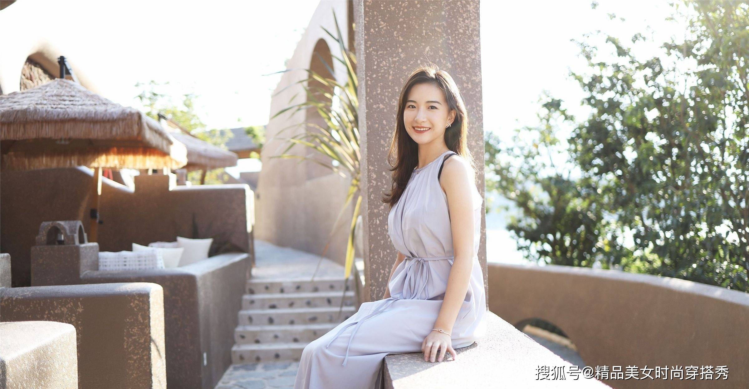 身材|甜美减龄的紫粉色连衣裙，想不变温柔都不可能了