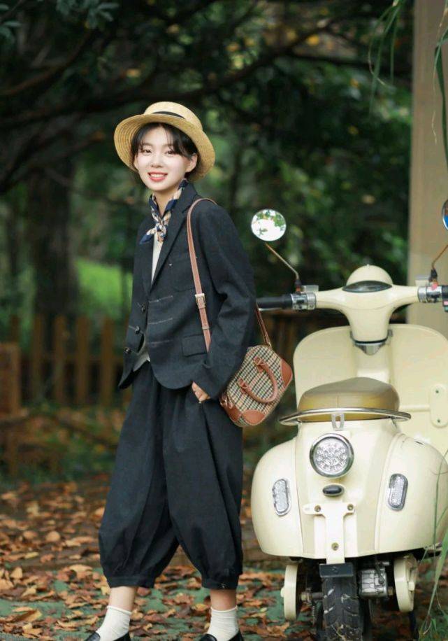 高个子|小个子女生的秋装怎么搭配才好看？