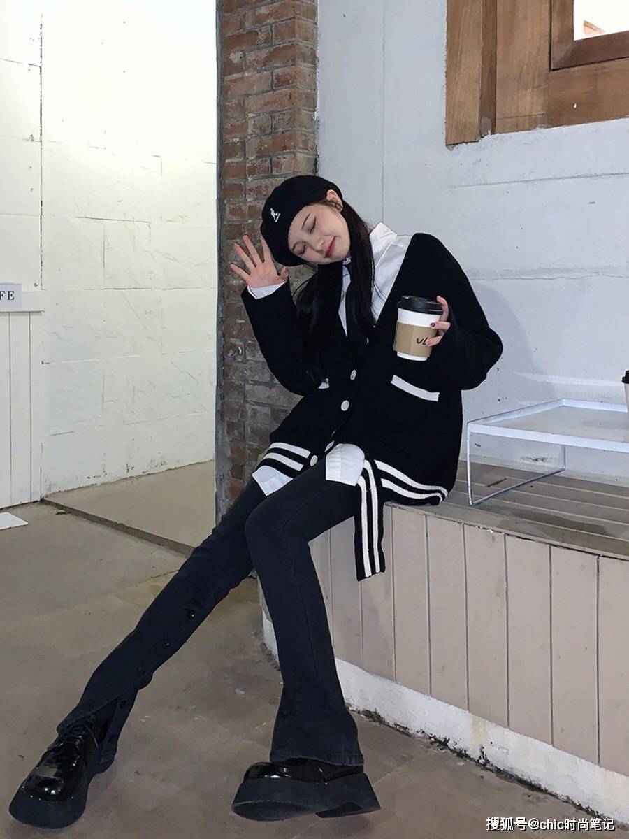jk|开学不会穿？升级版的校园穿搭，立马吸引小学弟